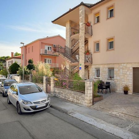 Apartment Tea Pula Exterior photo